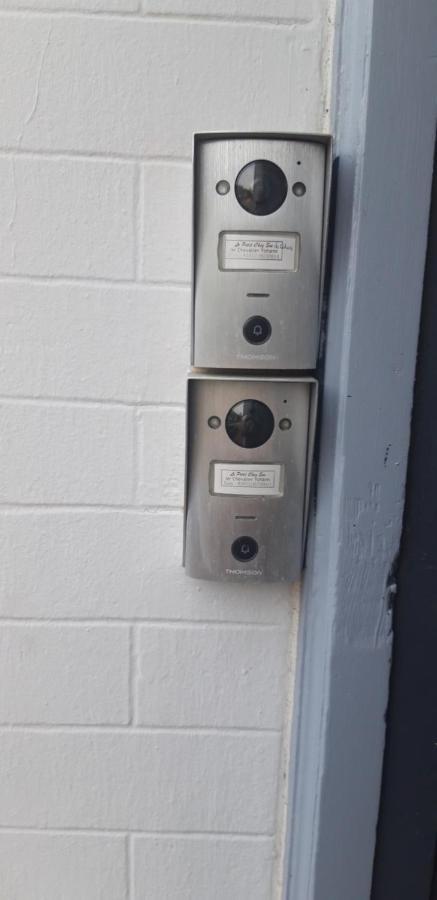 Apartamento Le Petit Chez Soi Calais Exterior foto