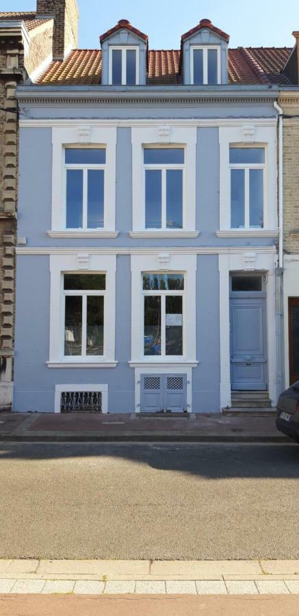 Apartamento Le Petit Chez Soi Calais Exterior foto